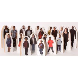 REAL LIFE INCLUSIVE FAMILIES (18PK)