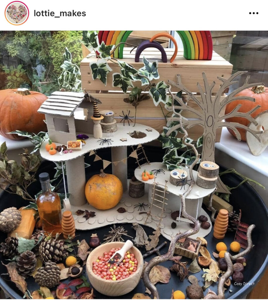 tray play - Halloween