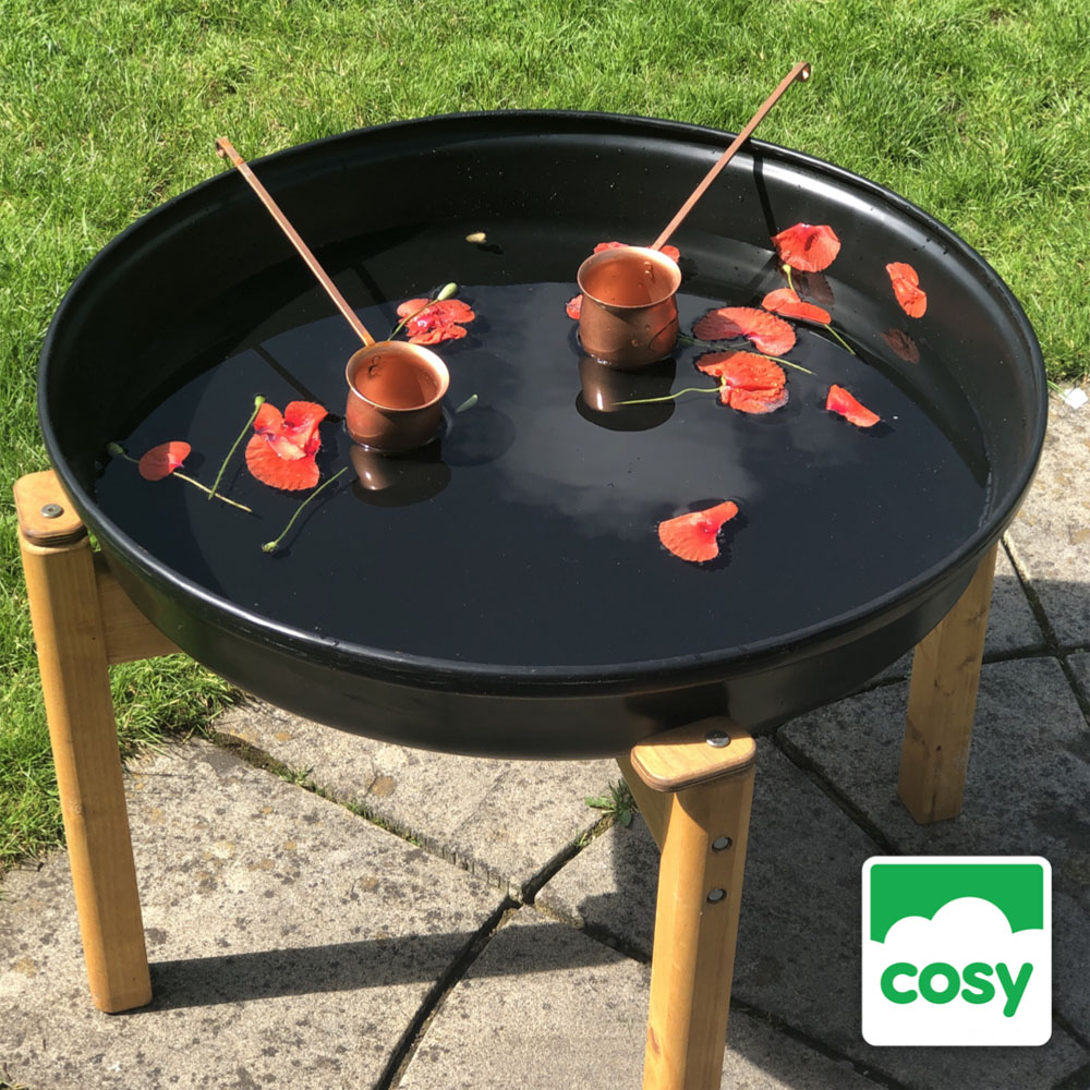 tray play - poppies