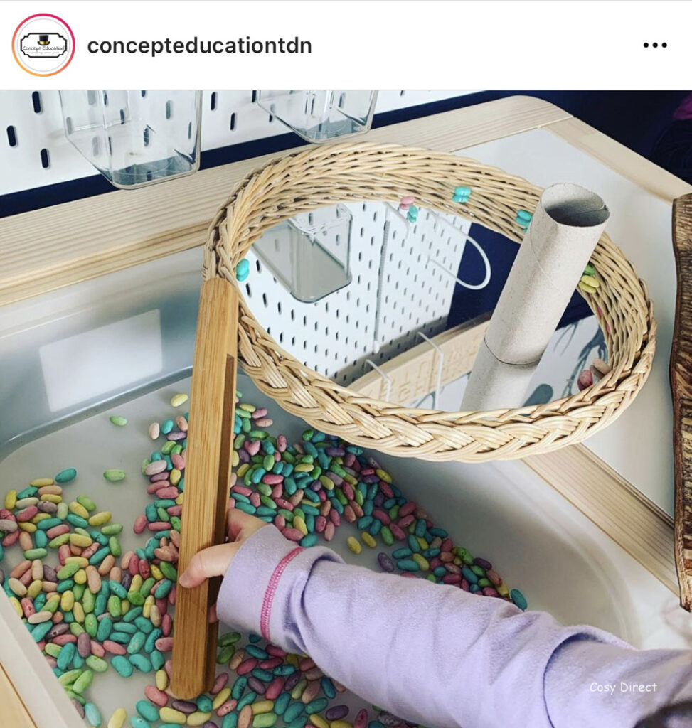 Wicker mirror circle tray ideas