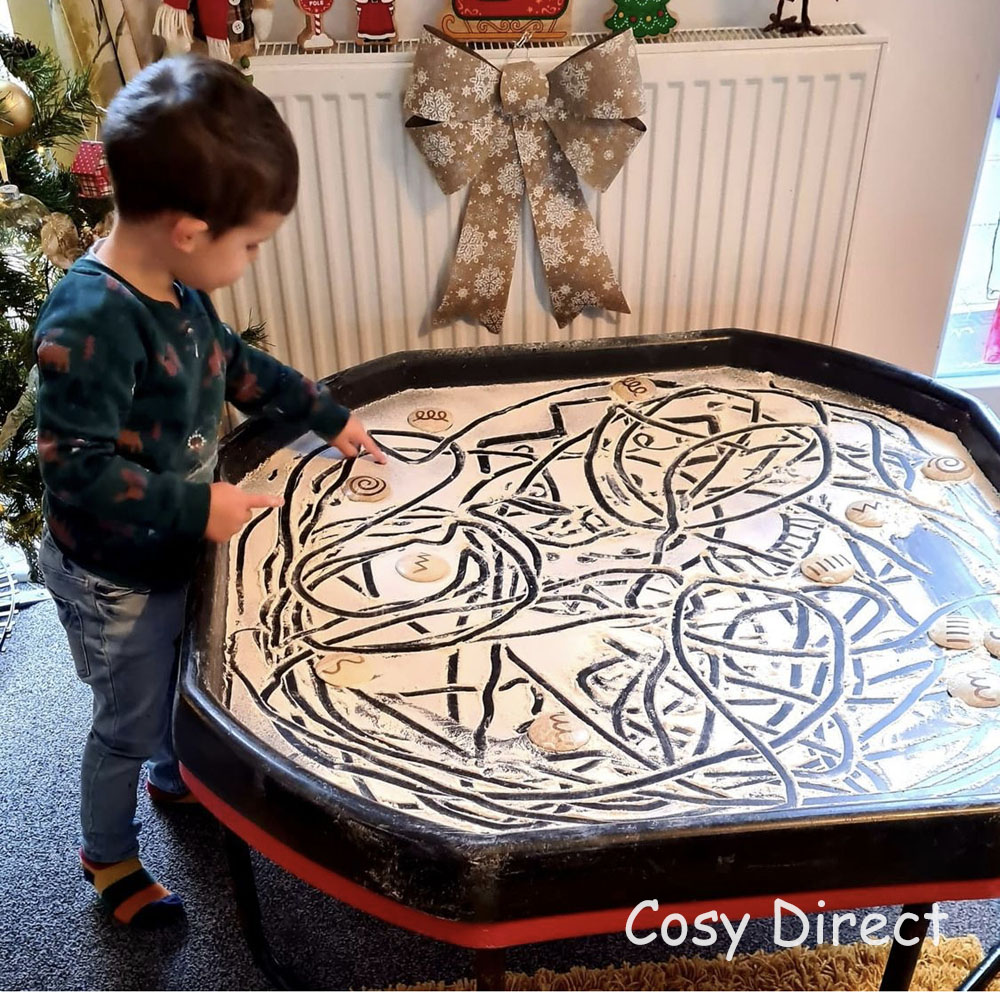 Cosy Christmas Tray Play Ideas
