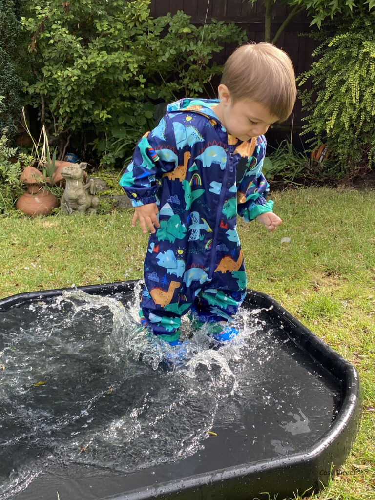 sand and water play